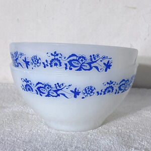 Vintage  Termo-Rey Milk Glass Cereal Bowls W Blue Floral Pattern x2